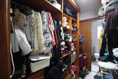 Casa para alugar com 360m², 4 quartos e 2 vagasQuarto 4 - Closet