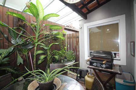 Casa para alugar com 360m², 4 quartos e 2 vagasSala