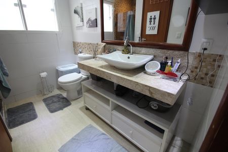 Casa para alugar com 360m², 4 quartos e 2 vagasQuarto 2 - Suíte