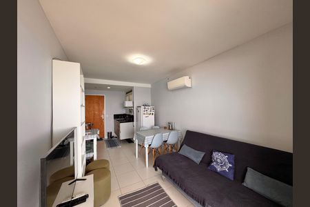 Sala de apartamento à venda com 1 quarto, 50m² em Recreio dos Bandeirantes, Rio de Janeiro
