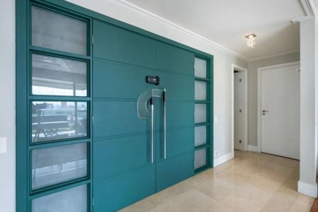 Apartamento para alugar com 300m², 5 quartos e 5 vagas