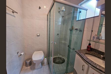 Apartamento à venda com 99m², 3 quartos e 2 vagasBanheiro 