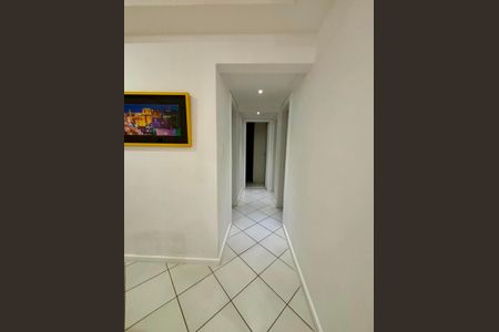 Apartamento para alugar com 86m², 3 quartos e 1 vaga Apartamento para alugar com 86m², 3 quartos e 1 vagaCorredor