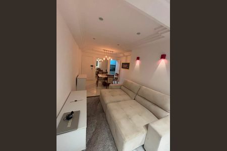 Sala de apartamento para alugar com 3 quartos, 86m² em Jardim Armação, Salvador