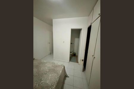 Apartamento para alugar com 86m², 3 quartos e 1 vaga Apartamento para alugar com 86m², 3 quartos e 1 vagaQuarto