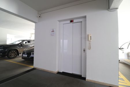 Apartamento para alugar com 70m², 3 quartos e 2 vagasElevador