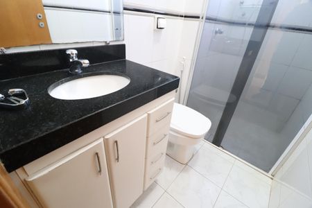 Apartamento para alugar com 70m², 3 quartos e 2 vagasBanheiro Social