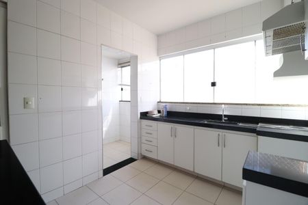 Apartamento para alugar com 70m², 3 quartos e 2 vagasCozinha