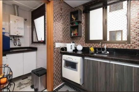 Apartamento à venda com 86m², 3 quartos e 2 vagasCozinha