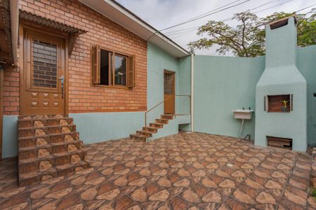 Casa à venda com 60m², 3 quartos e 1 vagaQuintal