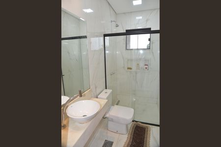 Casa à venda com 462m², 5 quartos e 4 vagas Casa à venda com 462m², 5 quartos e 4 vagasBanheiro