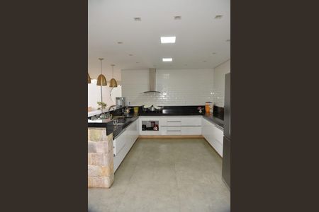 Cozinha de casa à venda com 5 quartos, 462m² em Setor Crimeia Oeste, Goiânia