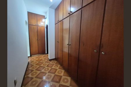 Casa à venda com 319m², 3 quartos e 5 vagas Casa à venda com 319m², 3 quartos e 5 vagasFoto 20
