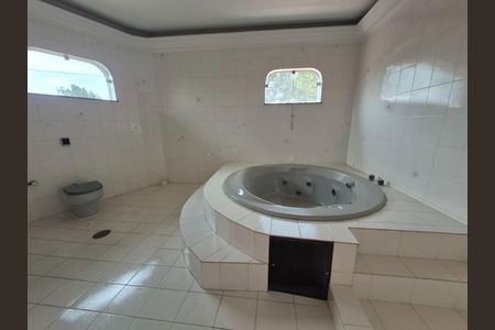Casa à venda com 319m², 3 quartos e 5 vagas Casa à venda com 319m², 3 quartos e 5 vagasFoto 28