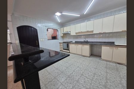 Casa à venda com 319m², 3 quartos e 5 vagas Casa à venda com 319m², 3 quartos e 5 vagasFoto 09