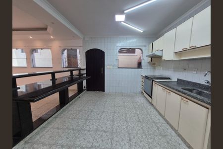 Casa à venda com 319m², 3 quartos e 5 vagas Casa à venda com 319m², 3 quartos e 5 vagasFoto 10