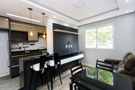 sala  de apartamento para alugar com 2 quartos, 47m² em Jardim Helga, São Paulo