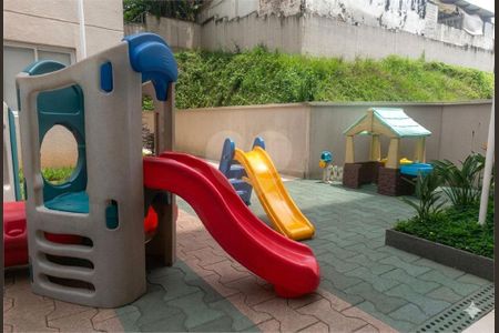 Apartamento à venda com 2 quartos, 50m² em Vila Guedes, São Paulo