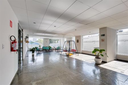 Apartamento à venda com 103m², 2 quartos e 1 vaga
