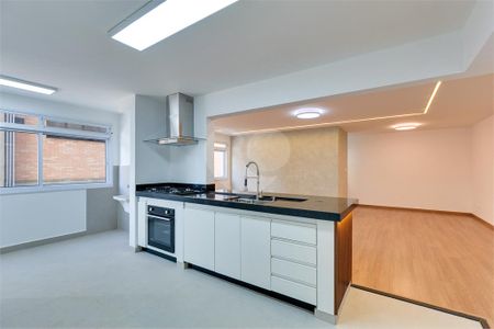 Apartamento à venda com 103m², 2 quartos e 1 vaga