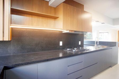 Apartamento à venda com 232m², 3 quartos e 2 vagasCozinha