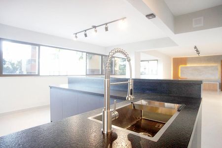 Apartamento à venda com 232m², 3 quartos e 2 vagasChurrasqueira