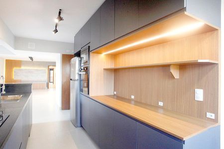 Apartamento à venda com 232m², 3 quartos e 2 vagasCozinha