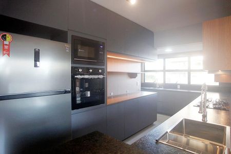 Cozinha de apartamento à venda com 3 quartos, 232m² em Jardim Botânico, Porto Alegre