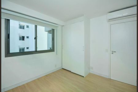 Apartamento à venda com 36m², 1 quarto e 1 vaga