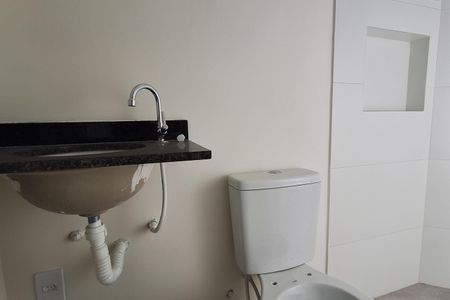 Apartamento à venda com 56m², 2 quartos e 2 vagasBanheiro 
