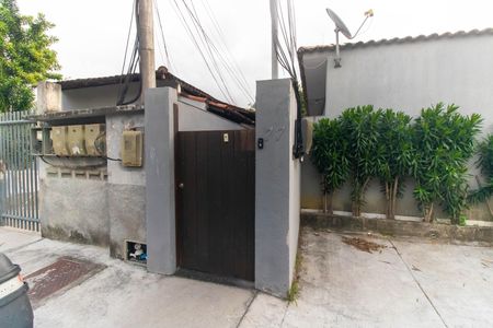 Casa para alugar com 70m², 2 quartos e 1 vaga Casa para alugar com 70m², 2 quartos e 1 vagaFachada