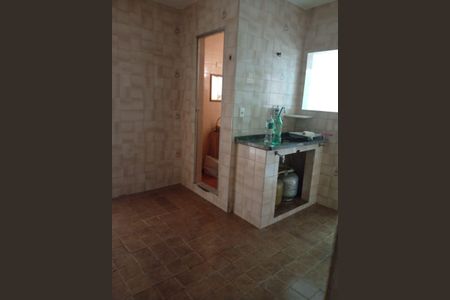 Apartamento para alugar com 132m², 3 quartos e sem vaga Apartamento para alugar com 132m², 3 quartos e sem vagaCozinha