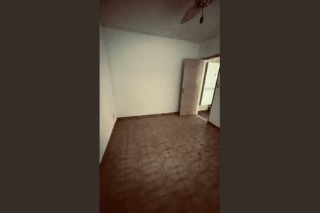 Apartamento para alugar com 132m², 3 quartos e sem vaga Apartamento para alugar com 132m², 3 quartos e sem vagaQuarto