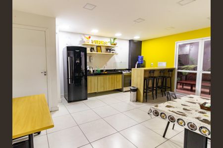 Apartamento para alugar com 28m², 1 quarto e sem vaga Apartamento para alugar com 28m², 1 quarto e sem vagaÁrea comum - Salão de festas