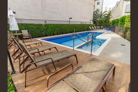 Apartamento para alugar com 28m², 1 quarto e sem vaga Apartamento para alugar com 28m², 1 quarto e sem vagaÁrea comum - Piscina