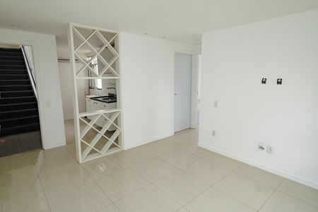 Apartamento para alugar com 50m², 2 quartos e 1 vaga Apartamento para alugar com 50m², 2 quartos e 1 vagaSala