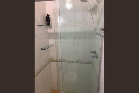Apartamento para alugar com 65m², 2 quartos e sem vaga Apartamento para alugar com 65m², 2 quartos e sem vagaBanheiro