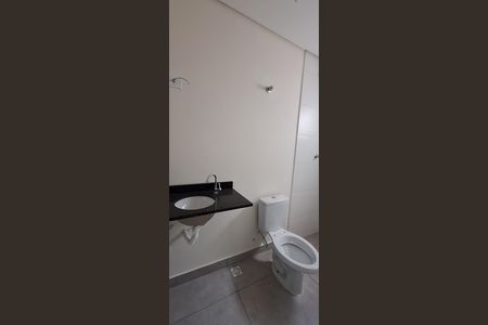 Apartamento à venda com 56m², 2 quartos e 2 vagas Apartamento à venda com 56m², 2 quartos e 2 vagasBanheiro da Suíte