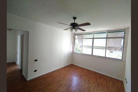 Apartamento à venda com 75m², 2 quartos e 1 vaga