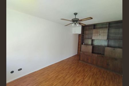Apartamento à venda com 75m², 2 quartos e 1 vaga