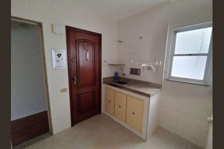 Apartamento à venda com 75m², 2 quartos e 1 vaga