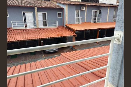 Casa à venda com 67m², 2 quartos e 2 vagas
