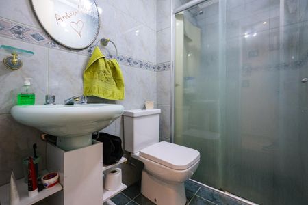 Apartamento para alugar com 75m², 3 quartos e 2 vagas Apartamento para alugar com 75m², 3 quartos e 2 vagasBanheiro