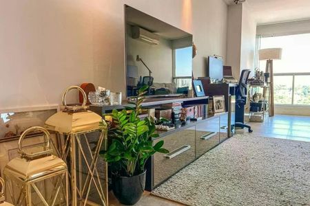 Apartamento à venda com 72m², 1 quarto e 2 vagas