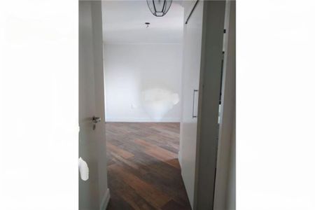 Apartamento para alugar com 3 quartos, 250m² em Vila Nova Conceição, São Paulo
