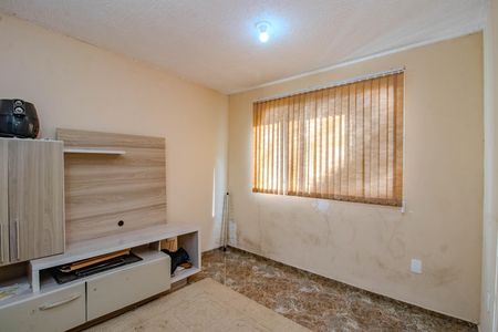 Sala de apartamento para alugar com 2 quartos, 55m² em Rubem Berta, Porto Alegre
