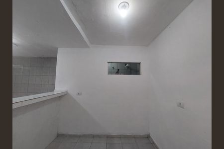 Casa para alugar com 60m², 1 quarto e sem vaga Casa para alugar com 60m², 1 quarto e sem vagaSala