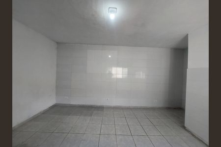 Casa para alugar com 60m², 1 quarto e sem vaga Casa para alugar com 60m², 1 quarto e sem vagaSala