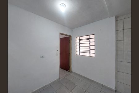 Casa para alugar com 60m², 1 quarto e sem vaga Casa para alugar com 60m², 1 quarto e sem vagaSala