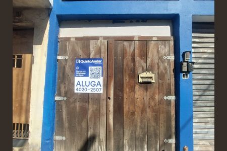 Placa QuintoAndar instalada de casa para alugar com 1 quarto, 60m² em Jardim das Imbuias, São Paulo